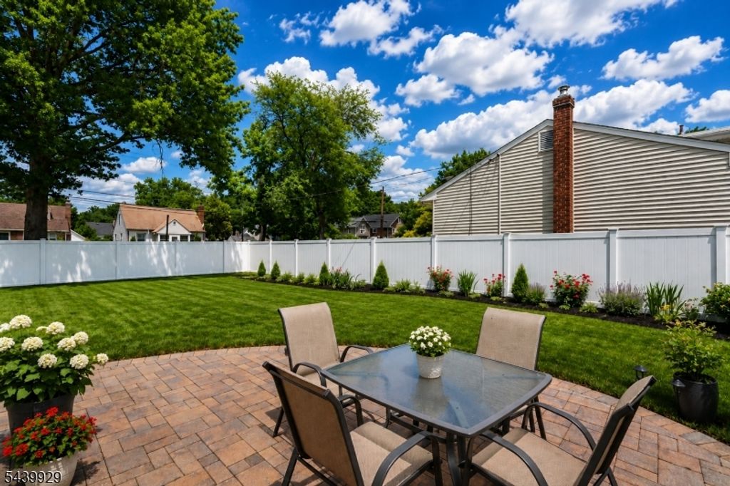 303 Montague Ave, Scotch Plains Twp., NJ 07076 — photo 5