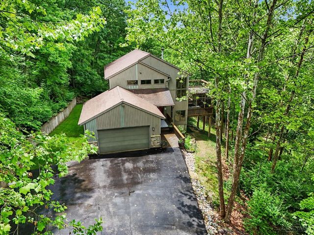 8537 Eagle Creek Road, Colerain Twp, OH 45247