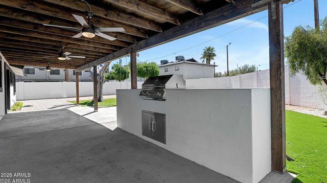 2601 E HARVARD Street E, Phoenix, AZ 85008