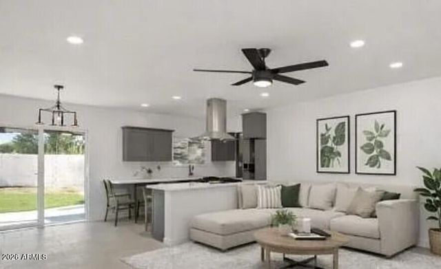 2601 E HARVARD Street E, Phoenix, AZ 85008