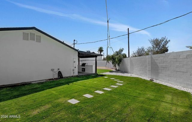 2601 E HARVARD Street E, Phoenix, AZ 85008