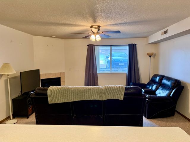 203 5th Street 4, Coralville, IA 52241