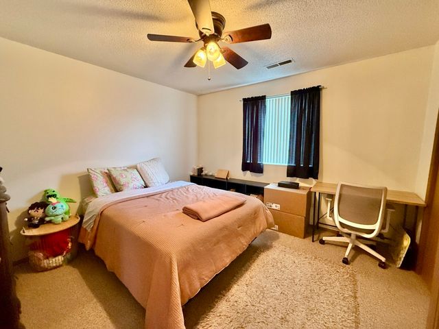 203 5th Street 4, Coralville, IA 52241