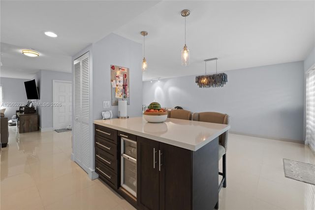 7161 SW 55th Terrace W, Miami, FL 33155