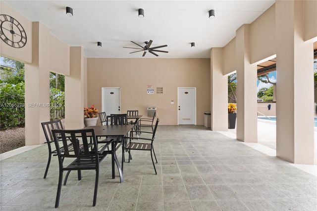 7161 SW 55th Terrace W, Miami, FL 33155