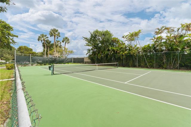 7161 SW 55th Terrace W, Miami, FL 33155