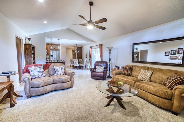 409 California Avenue, Madera, CA 93637