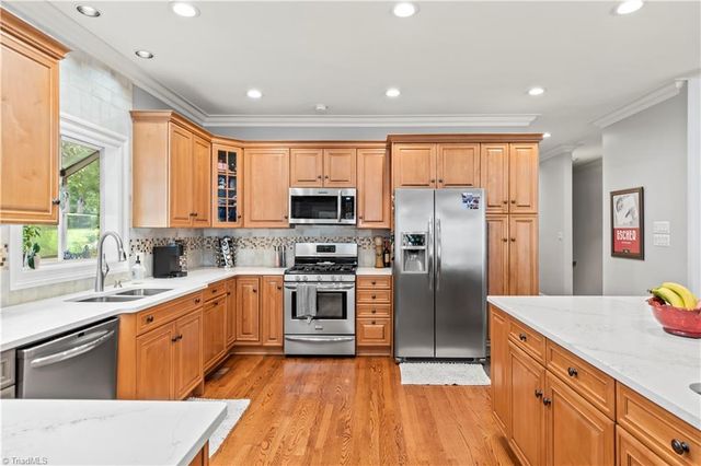 1553 Waterford Pointe Road, Lexington, NC 27292