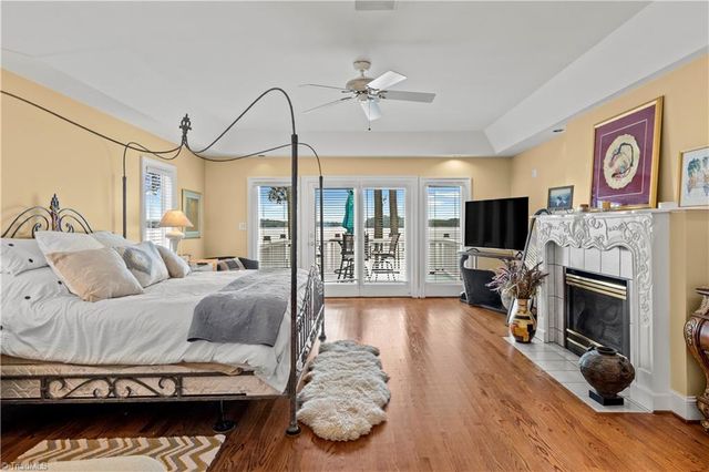 1553 Waterford Pointe Road, Lexington, NC 27292