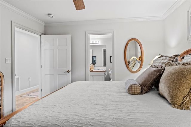 1553 Waterford Pointe Road, Lexington, NC 27292