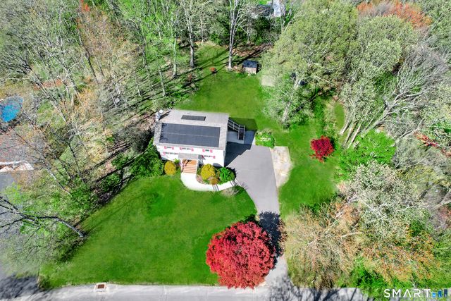 16 Stephen Court, Prospect, CT 06712