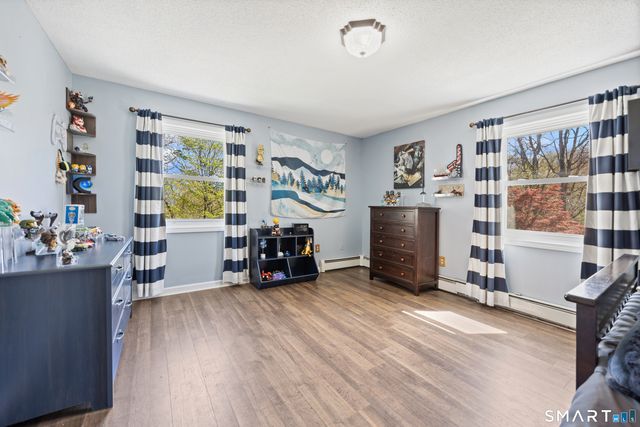 16 Stephen Court, Prospect, CT 06712