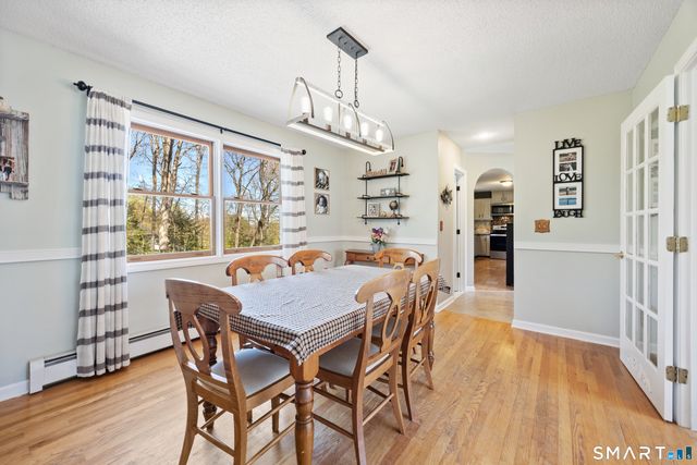 16 Stephen Court, Prospect, CT 06712