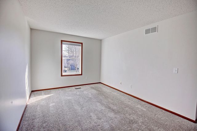 1755 117th Avenue NE, Blaine, MN 55449