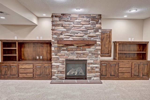 1755 117th Avenue NE, Blaine, MN 55449