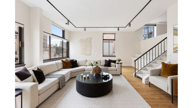 77 Bleecker St Apt 811, New York City, NY 10012