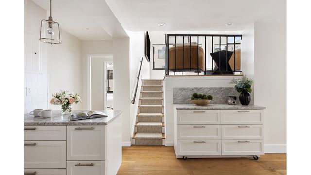 77 Bleecker St Apt 811, New York City, NY 10012