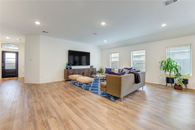 8015 Eagle Creek Lane, Richmond, TX 77469