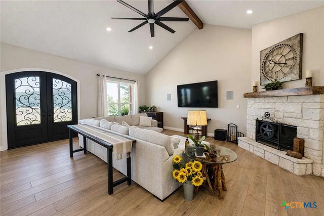 705 Indian Hills Road, Gatesville, TX 76528