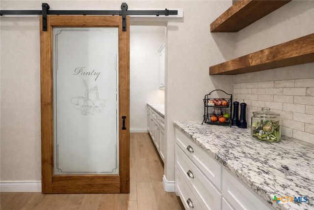 705 Indian Hills Road, Gatesville, TX 76528