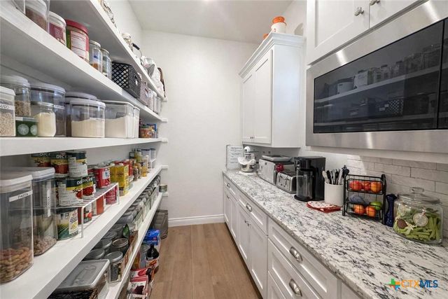 705 Indian Hills Road, Gatesville, TX 76528