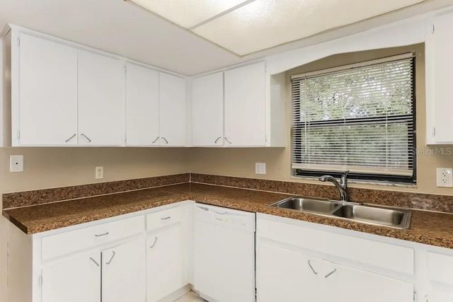 1517 KESTREL WAY, Brandon, FL 33511