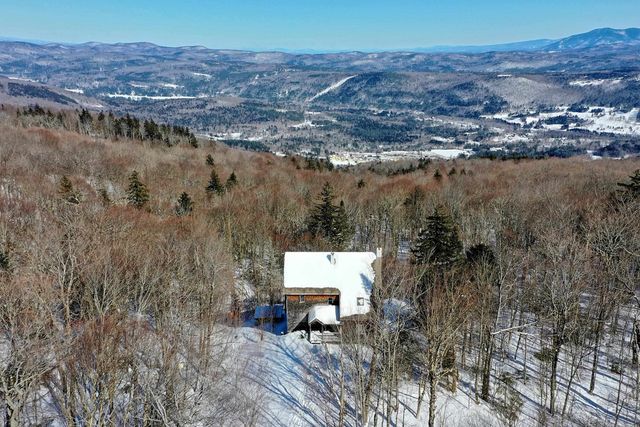 1300 Mountain Road, Ludlow, VT 05149