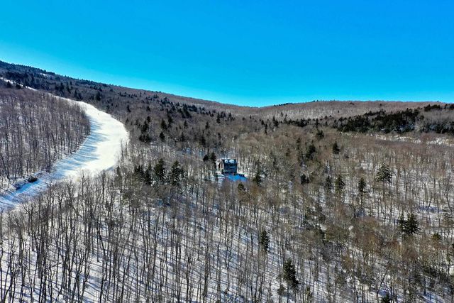1300 Mountain Road, Ludlow, VT 05149