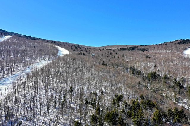 1300 Mountain Road, Ludlow, VT 05149