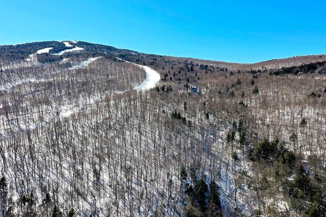 1300 Mountain Road, Ludlow, VT 05149