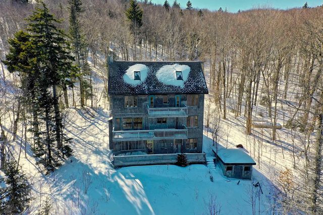 1300 Mountain Road, Ludlow, VT 05149