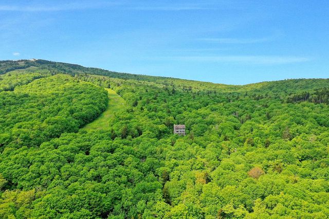 1300 Mountain Road, Ludlow, VT 05149