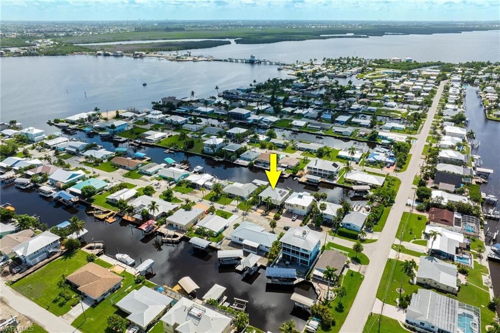 2761 Geary ST, MATLACHA, FL 33993 — exterior