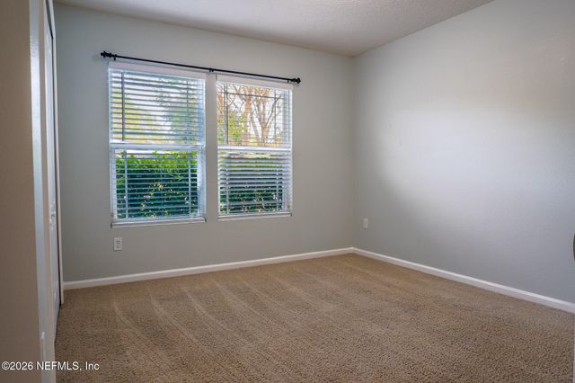 241 N ABERDEENSHIRE Drive, St. Johns, FL 32259