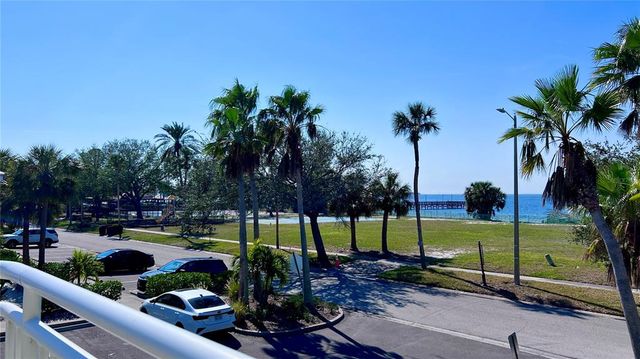 611 DESTINY DRIVE 410, Ruskin, FL 33570