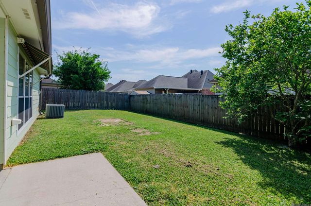 40423 Cross Ridge Ave, Gonzales, LA 70737