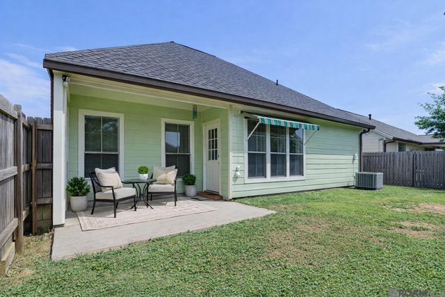 40423 Cross Ridge Ave, Gonzales, LA 70737