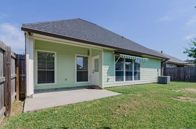 40423 Cross Ridge Ave, Gonzales, LA 70737
