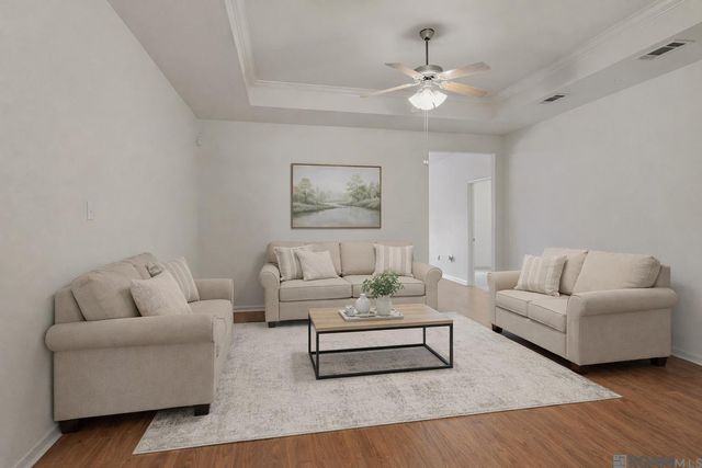 40423 Cross Ridge Ave, Gonzales, LA 70737