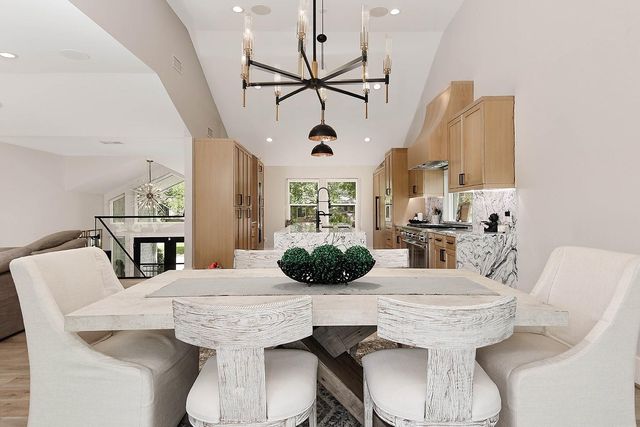 59 Huntsman's Horn Circle, The Woodlands, TX 77380