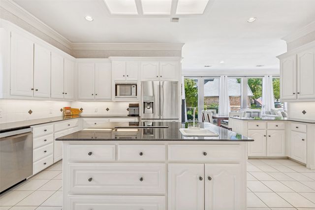 13211 George Street, Farmers Branch, TX 75234