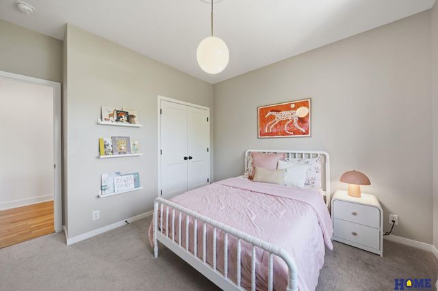 7910 S 66th Street, Lincoln, NE 68516