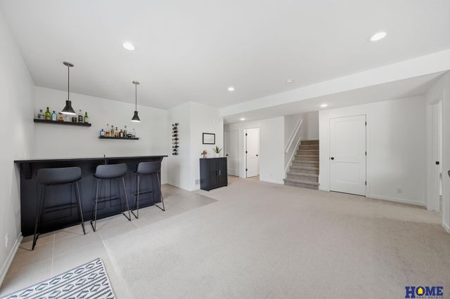 7910 S 66th Street, Lincoln, NE 68516