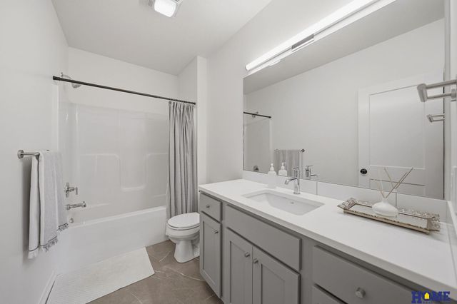 7910 S 66th Street, Lincoln, NE 68516