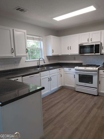 3635 Spring Mesa Drive, Snellville, GA 30039