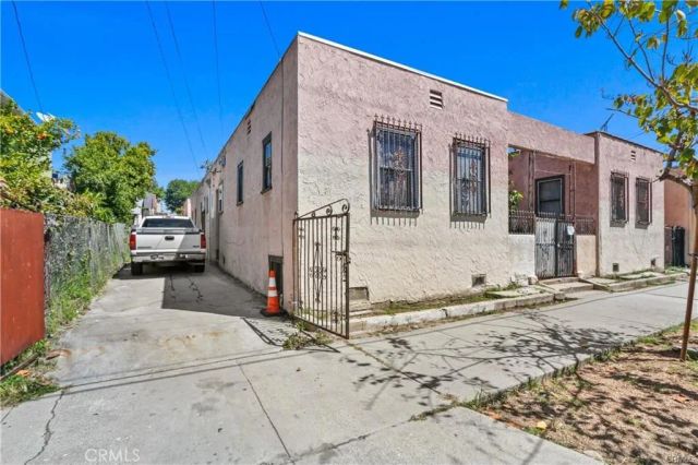 2007 Pennsylvania Avenue, Los Angeles, CA 90033