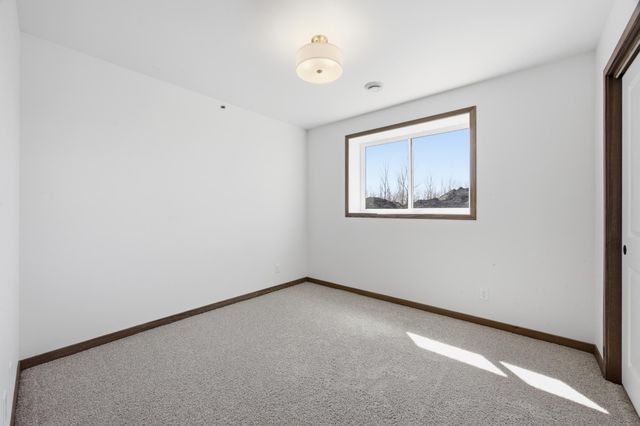 973 61st Avenue W, West Fargo, ND 58078