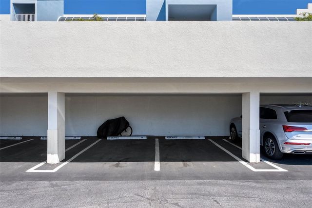 5151 ISLA KEY BOULEVARD S 421, St Petersburg, FL 33715