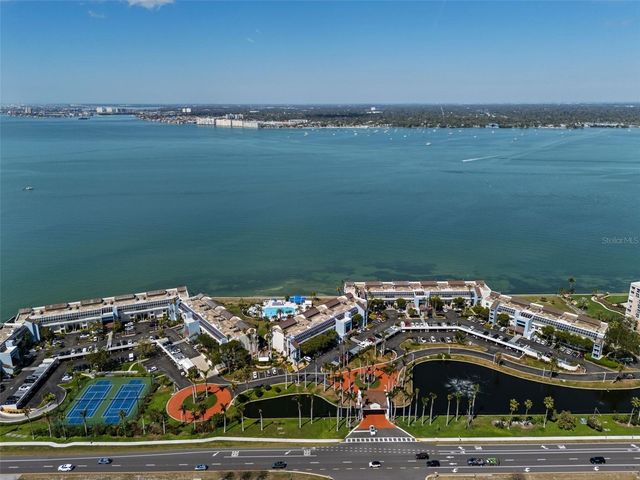 5151 ISLA KEY BOULEVARD S 421, St Petersburg, FL 33715