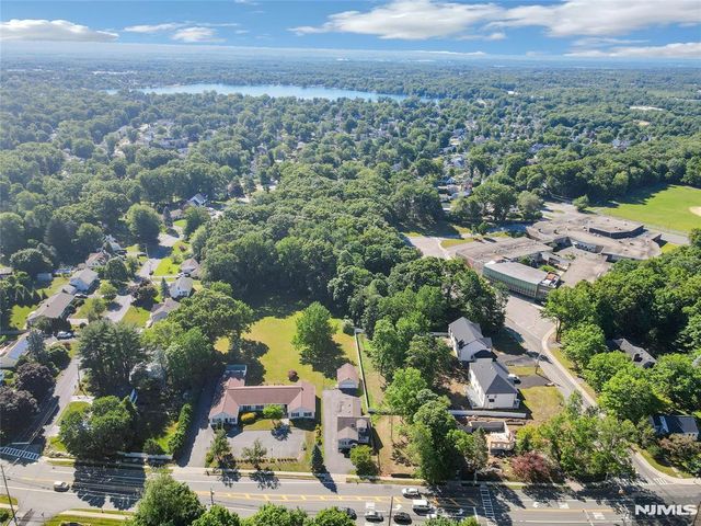 1093 Littleton Road, Morris Plains Borough, NJ 07950